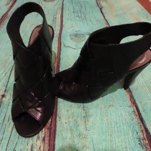 Vince Camuto Open Toe Shoes Size 8